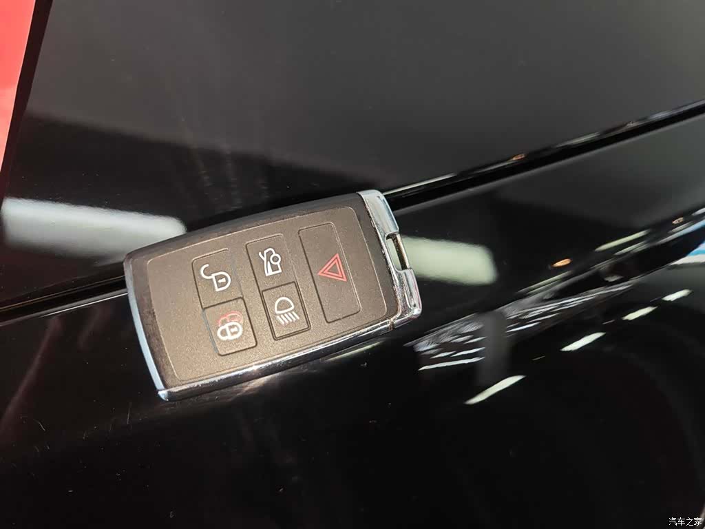 Land Rover XEL, 2024 11