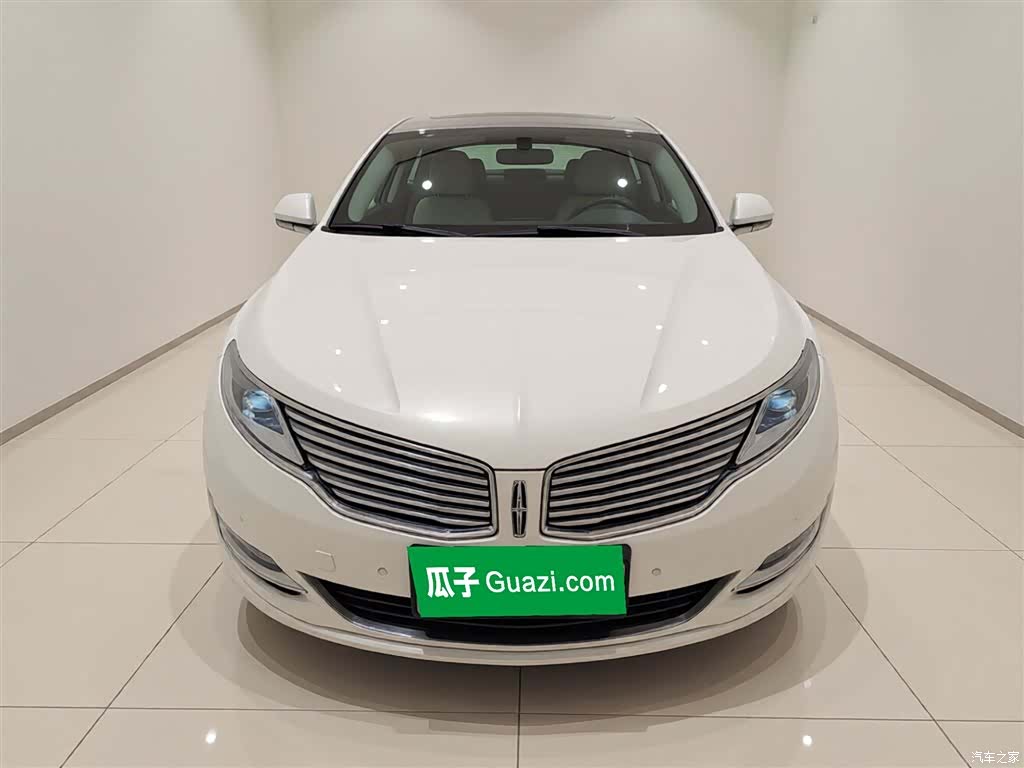 Lincoln MKZ, 2015 3