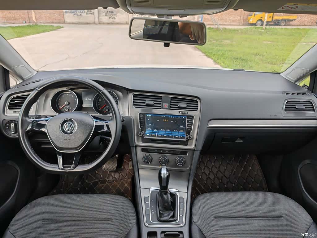 Volkswagen Golf, 2016 10