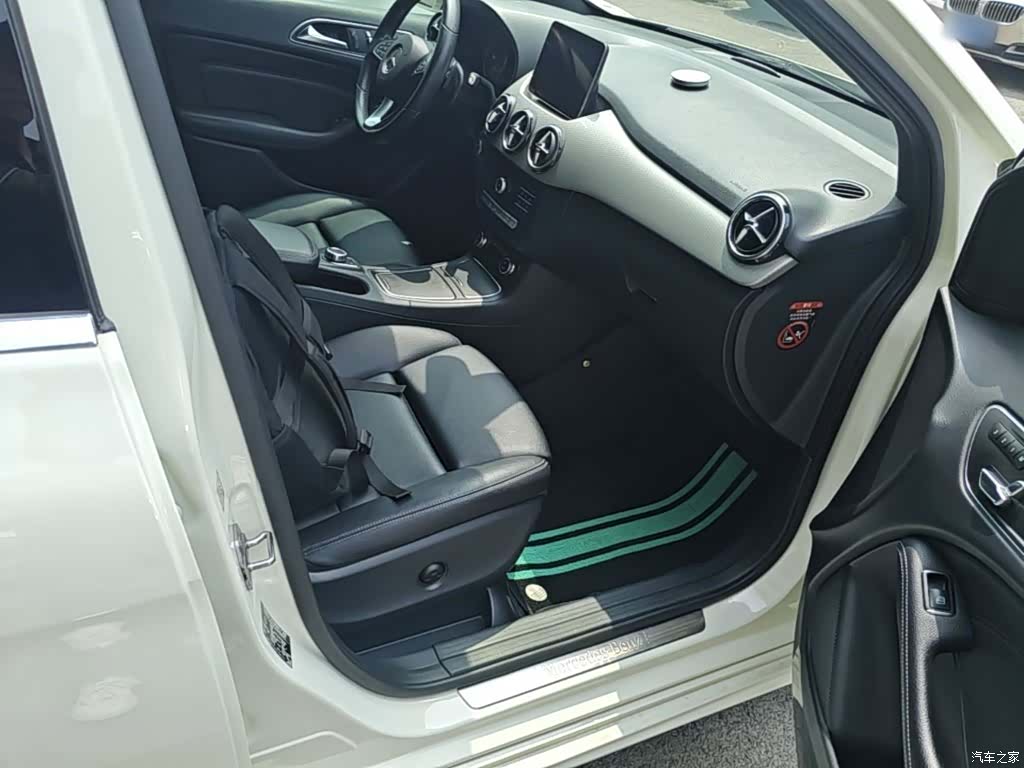 Mercedes-Benz B-Class, 2018 11