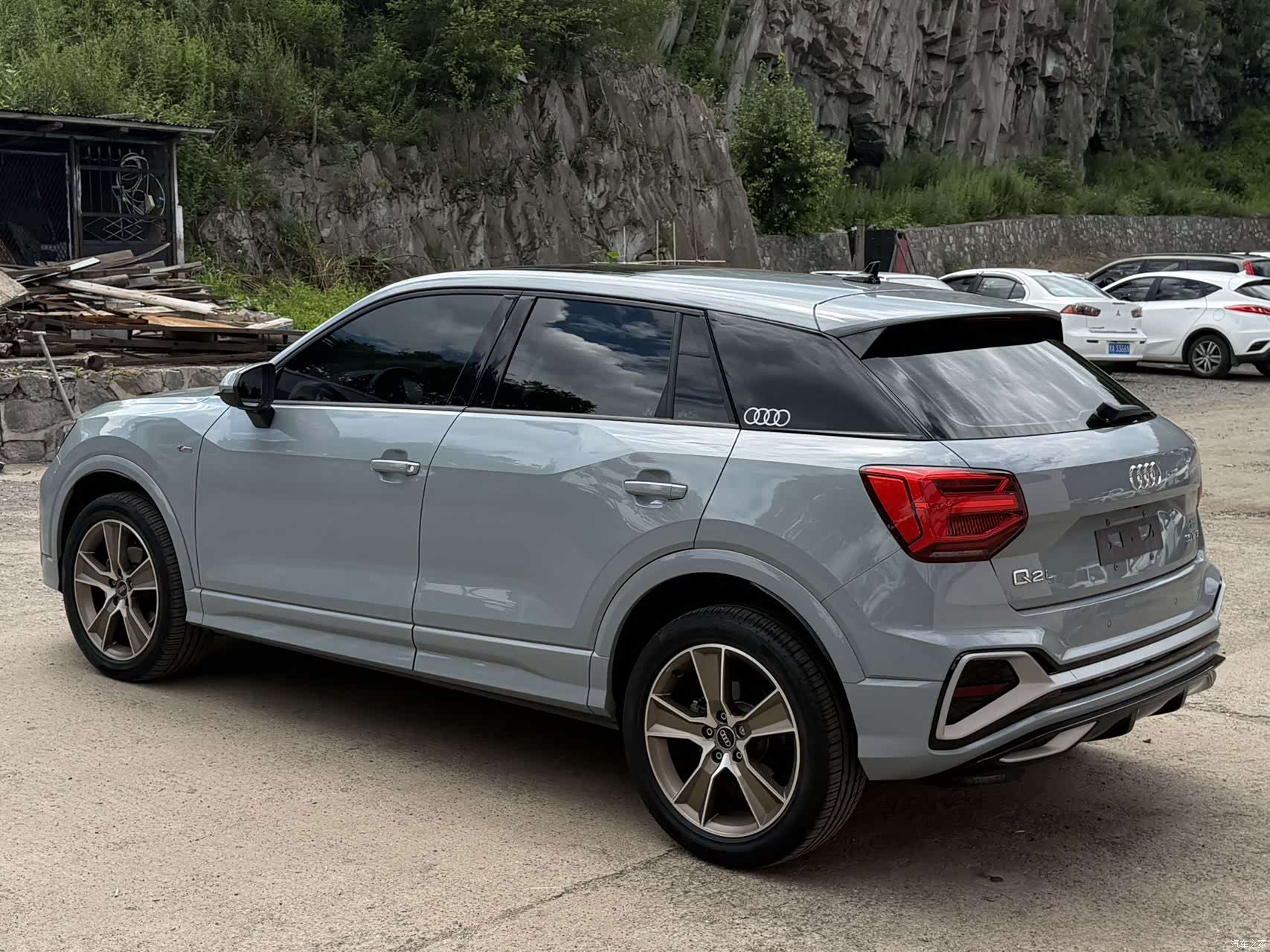 Audi Q2L, 2022 2