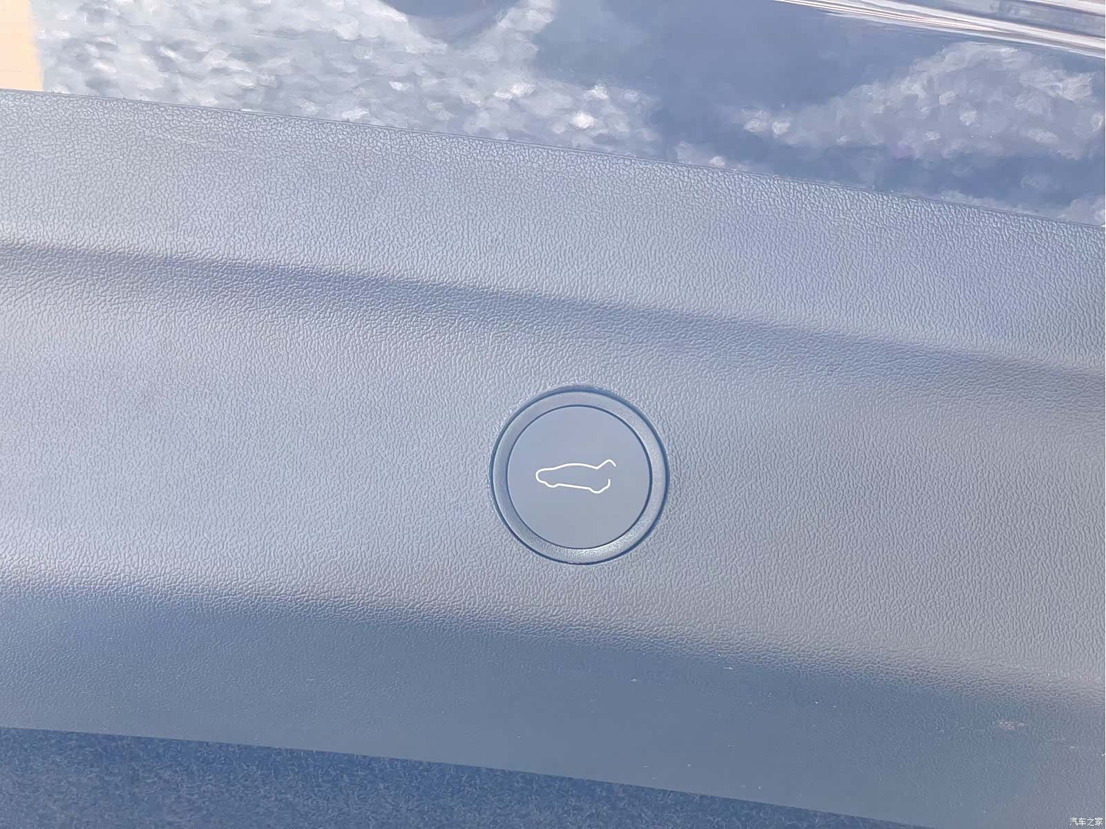 Tesla Model Y, 2022 30