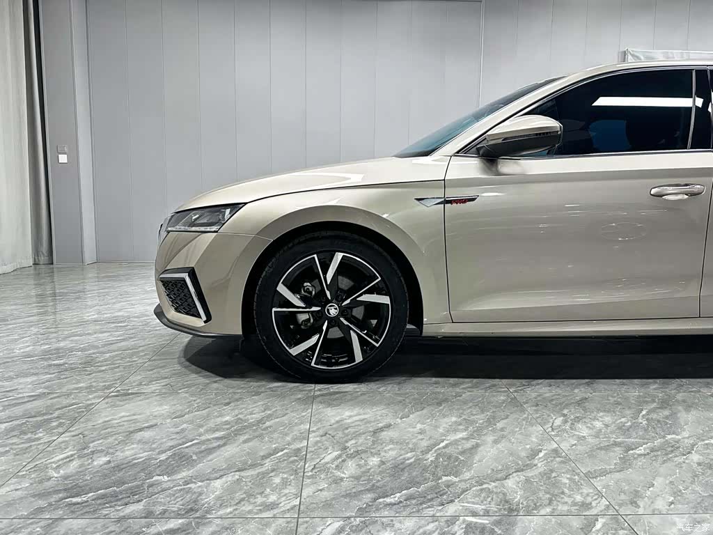 Skoda Octavia, 2023 8