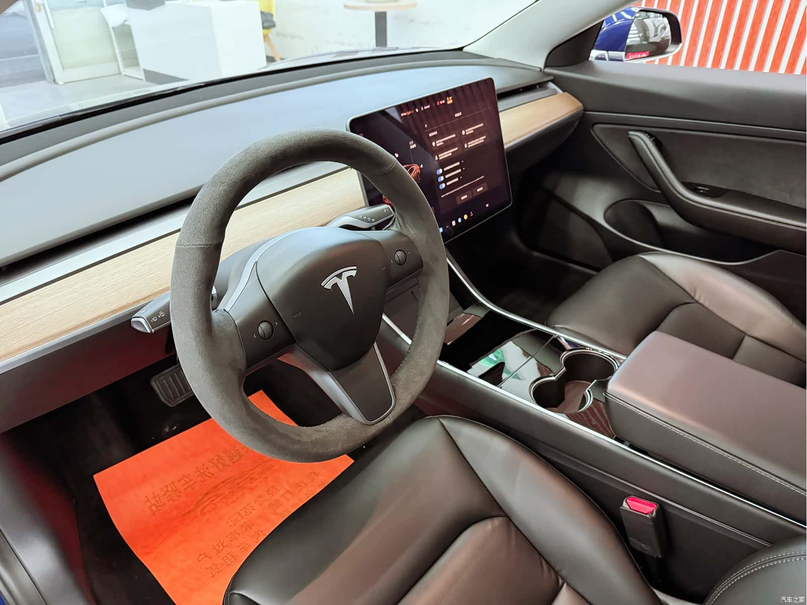 Tesla Model 3, 2020 15