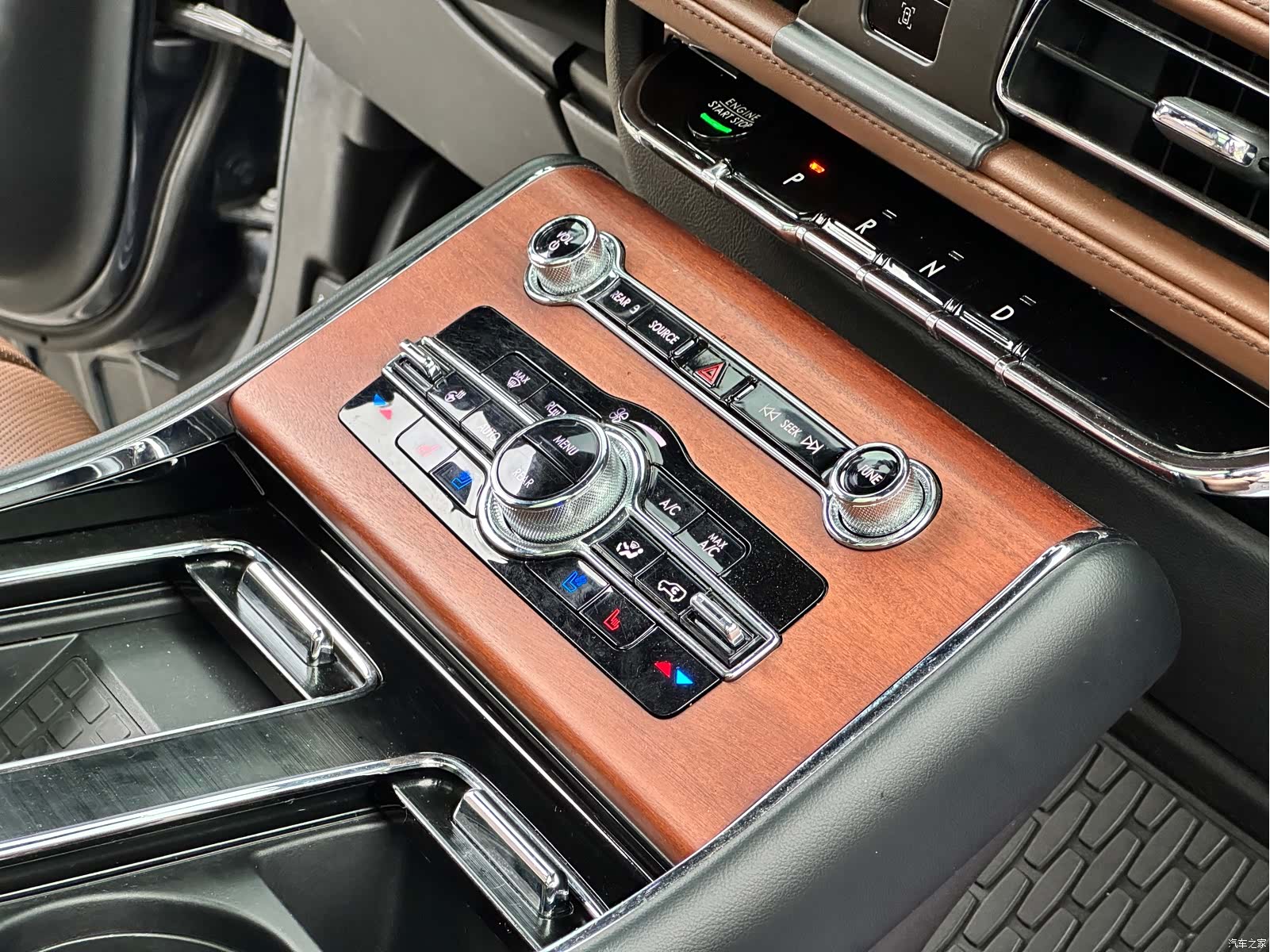 Lincoln Aviator, 2022 22