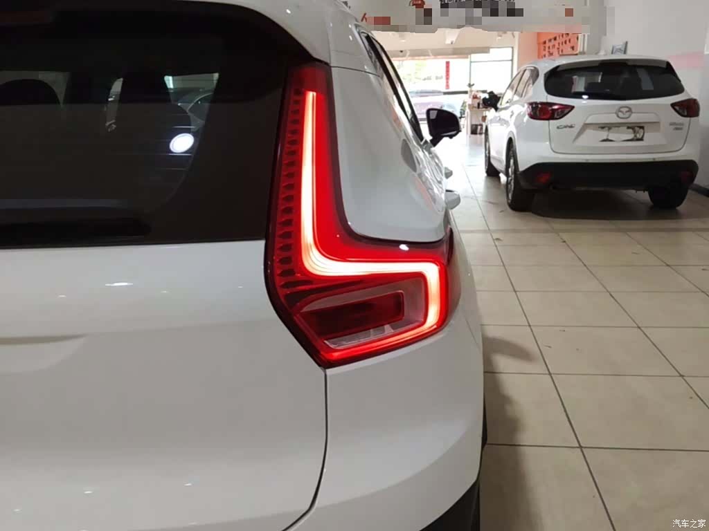 Volvo XC40, 2019 8