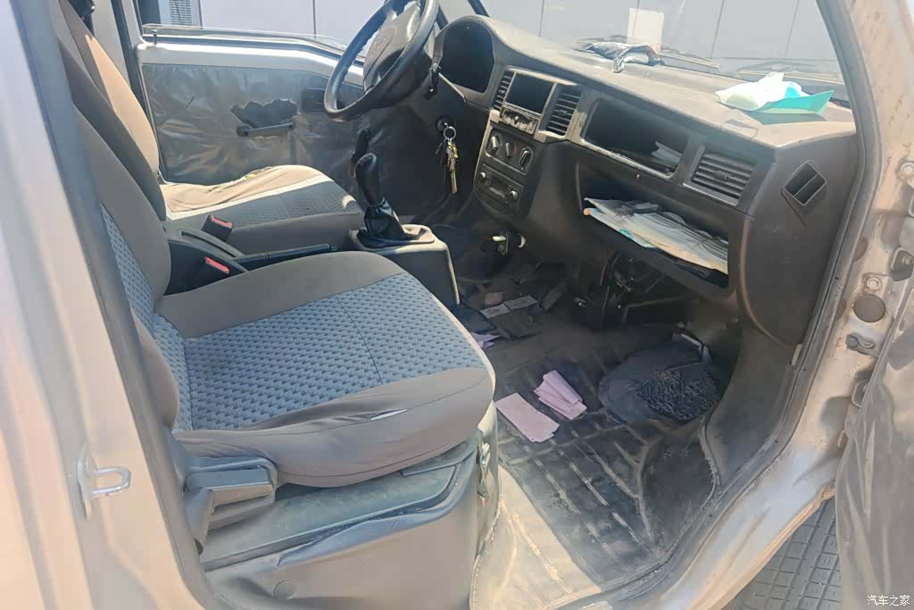 Wuling VI, 2022 8