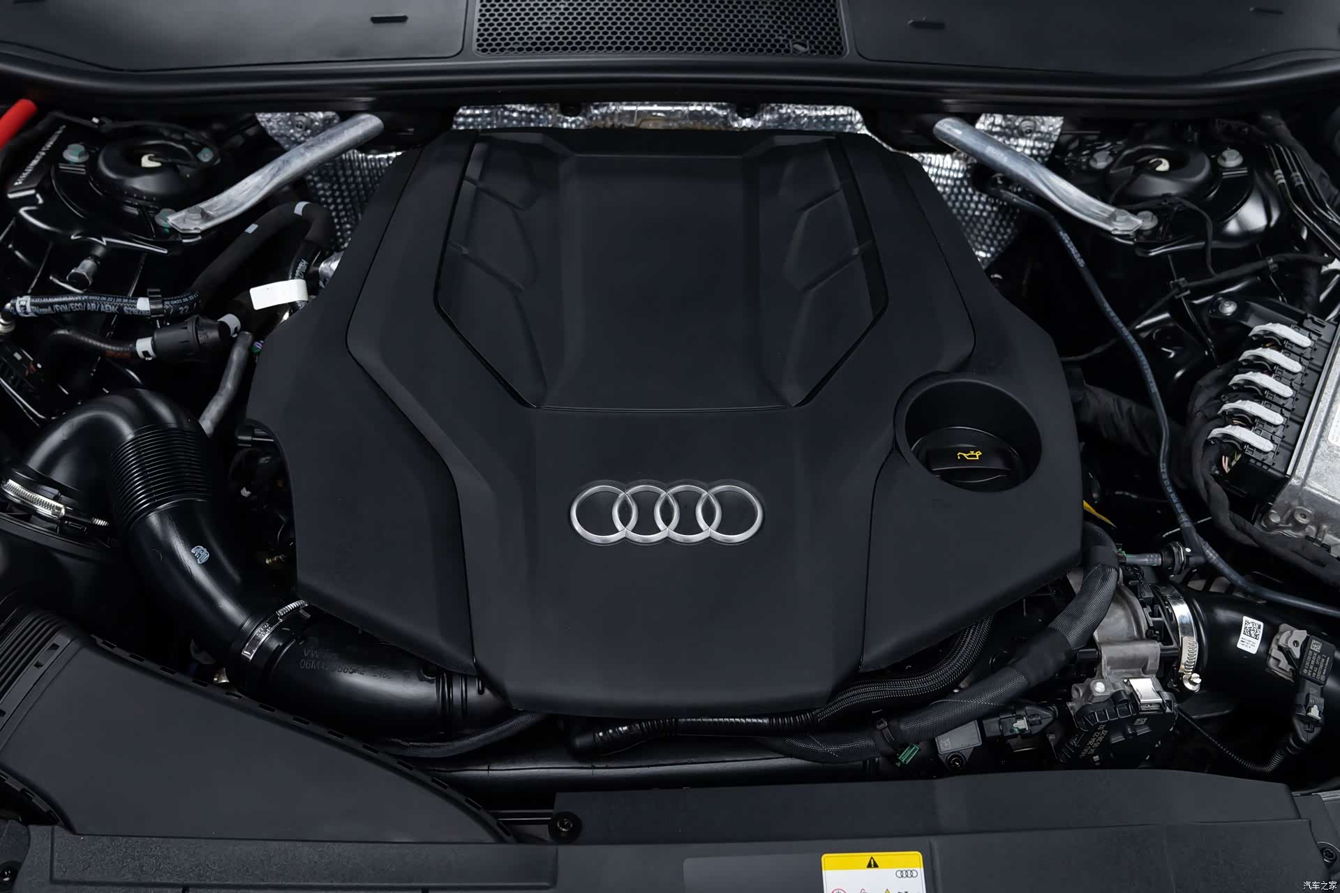 Audi A6, 2023 все фото