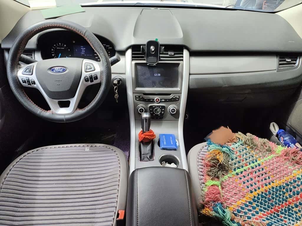 Ford Edge, 2015 13