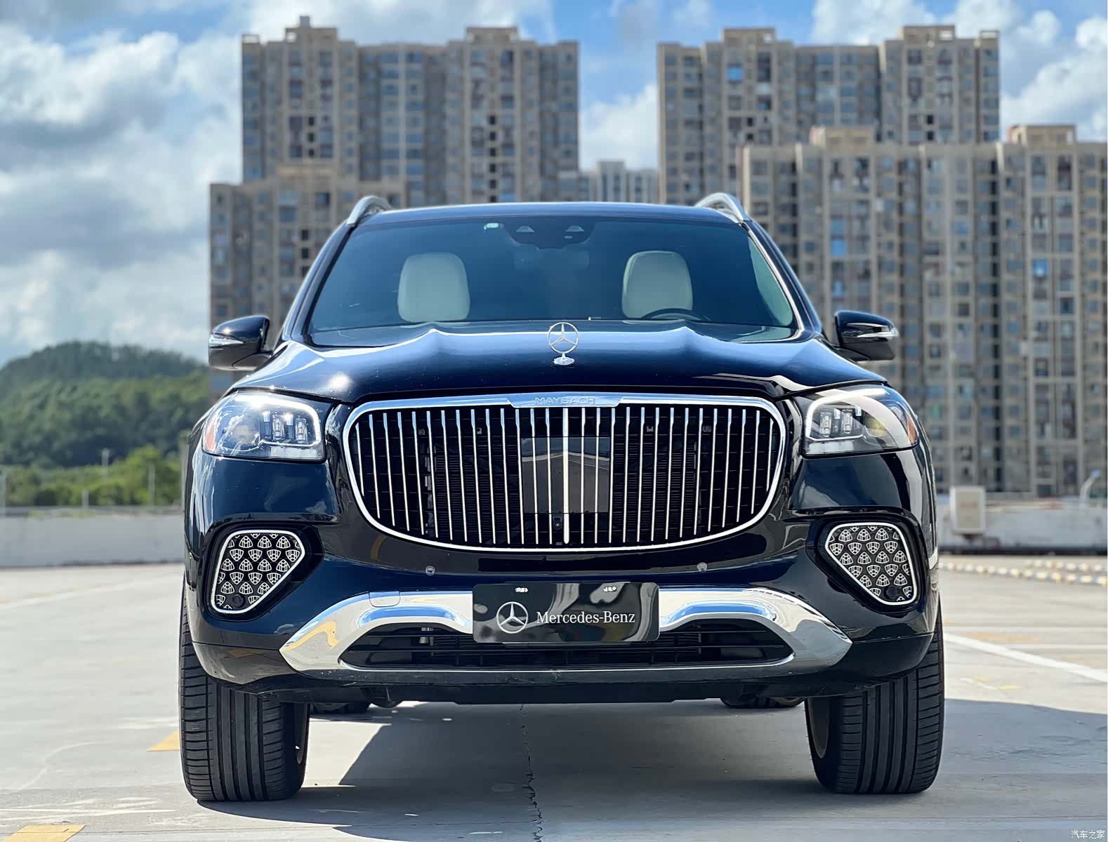 Mercedes-Benz GLS, 2024 3