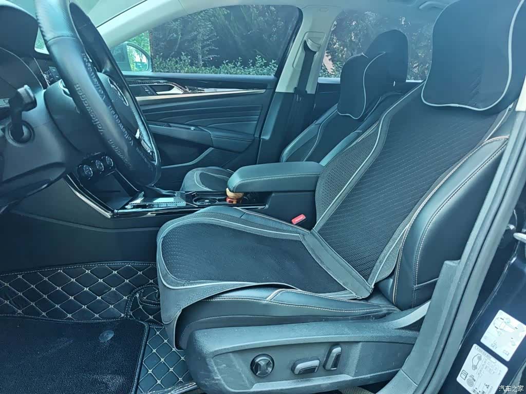 Volkswagen Passat, 2019 12