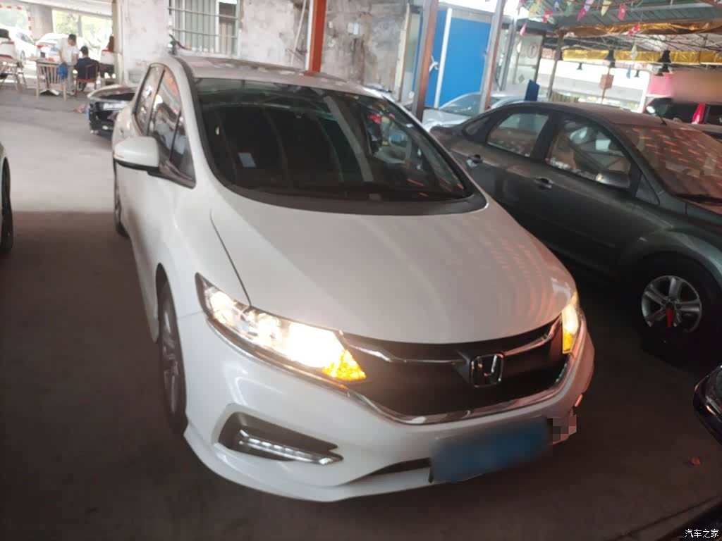 Honda Jade, 2017 3