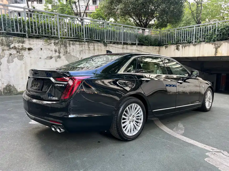 Cadillac CT6