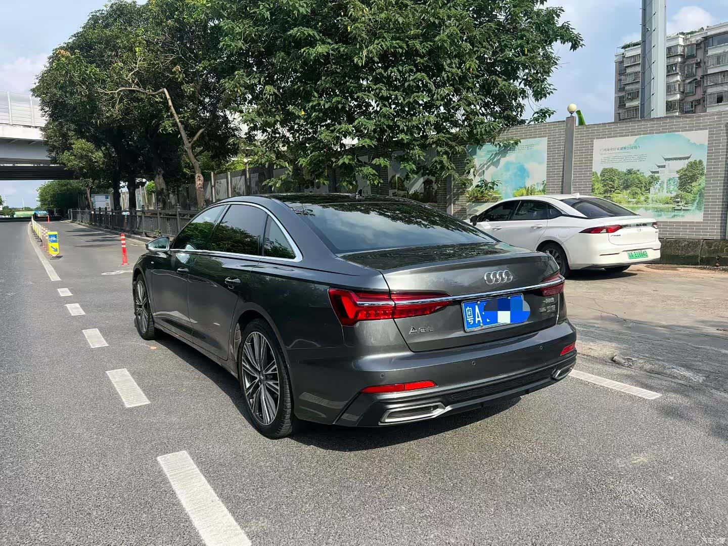 Audi A6L, 2021 все фото