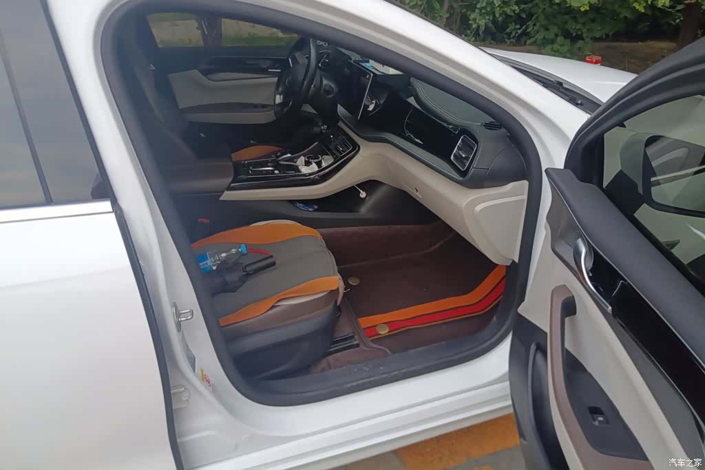 BYD Qin, 2023 8