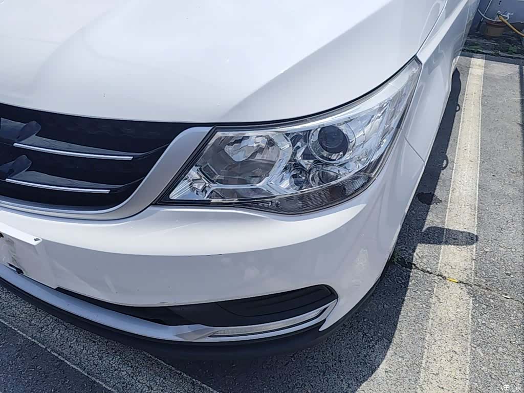 Wuling 730, 2017 24