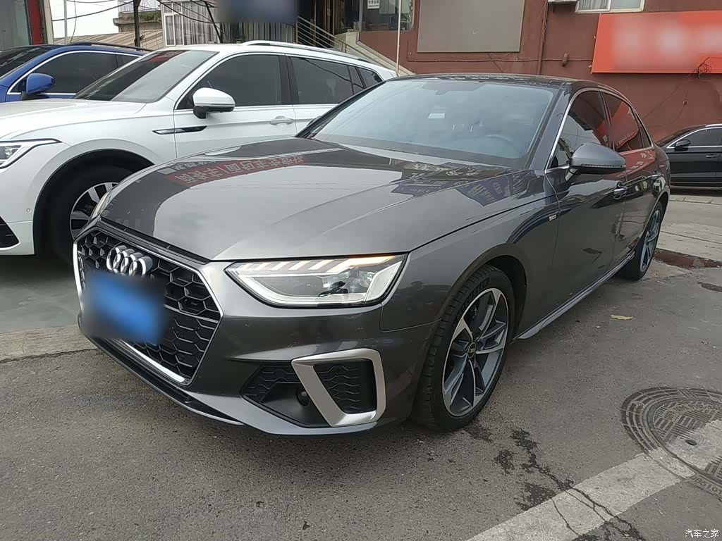 Audi A4L, 2022 2