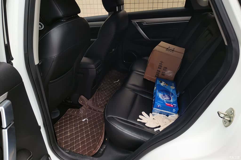 Geely Coolray, 2019 11