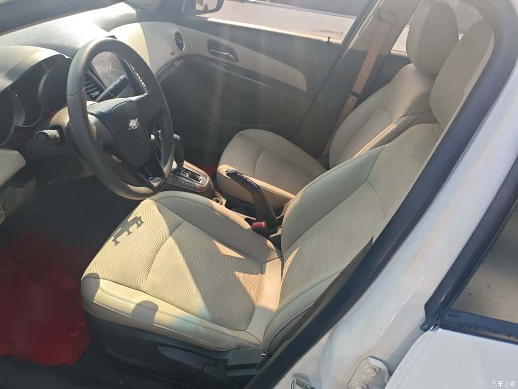 Chevrolet SE, 2015 15