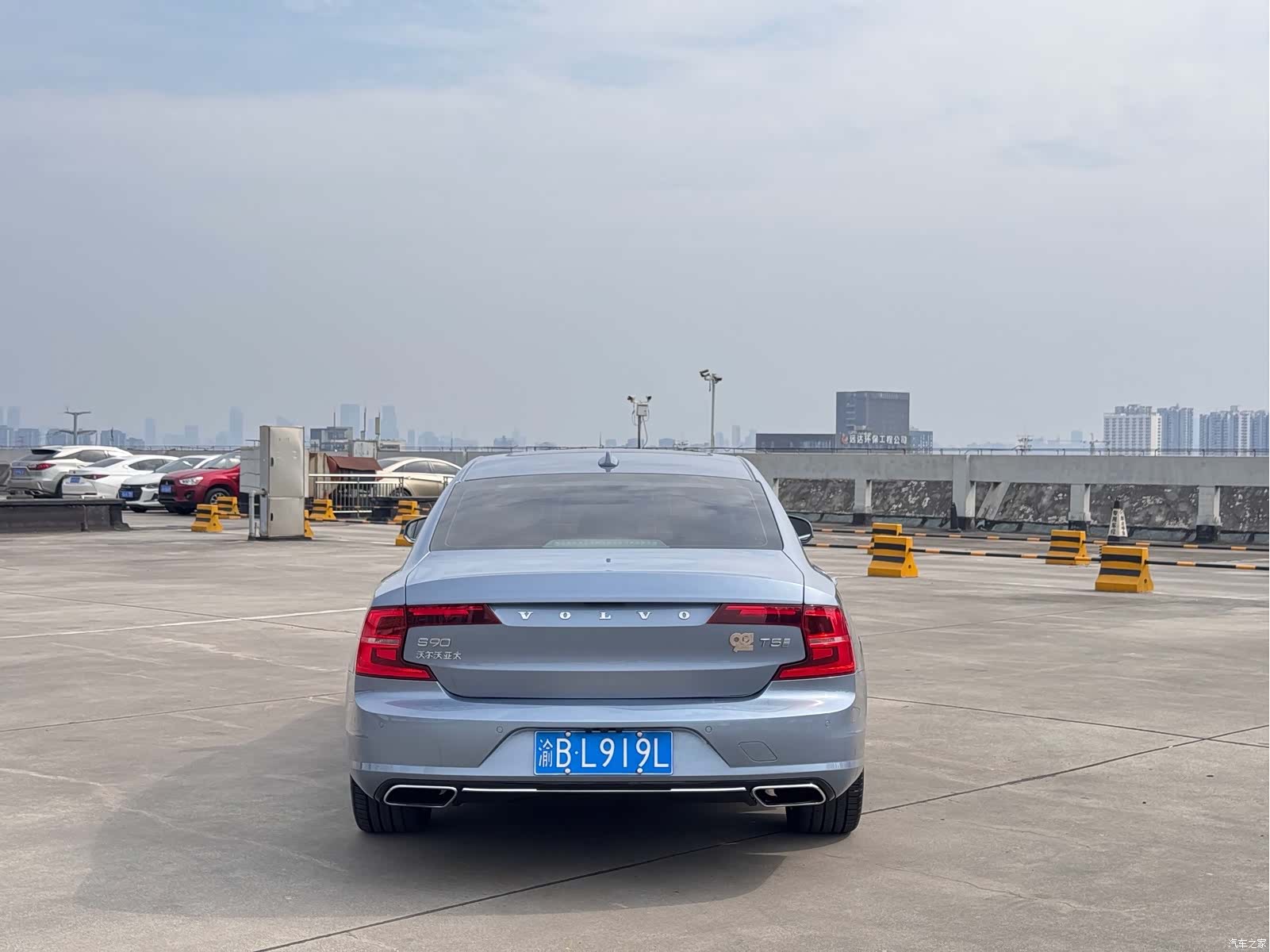 Volvo S90, 2018 все фото