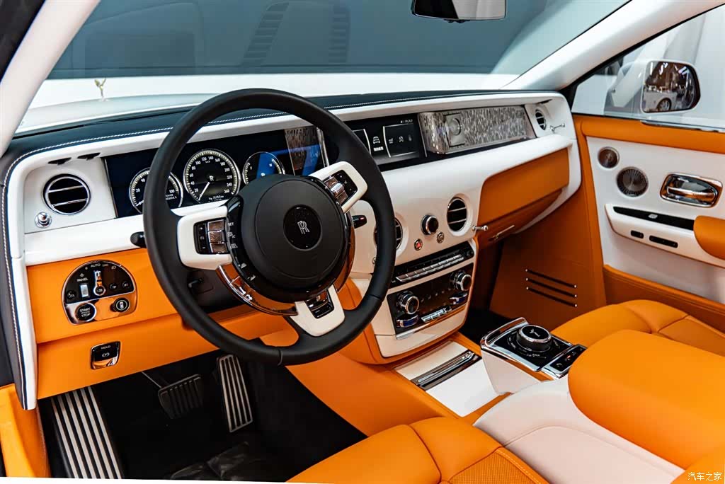 Rolls-Royce Phantom, 2019 8