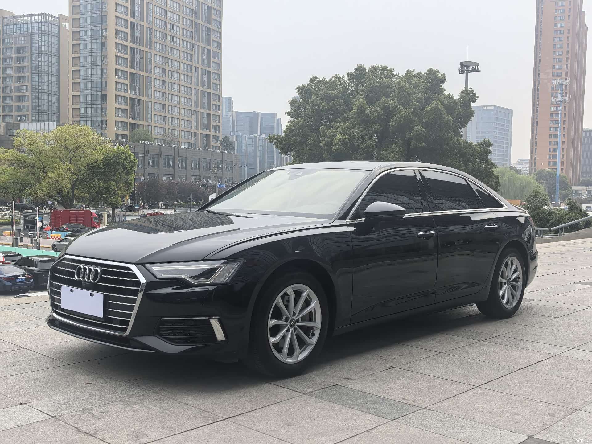 Audi A6L, 2021 1