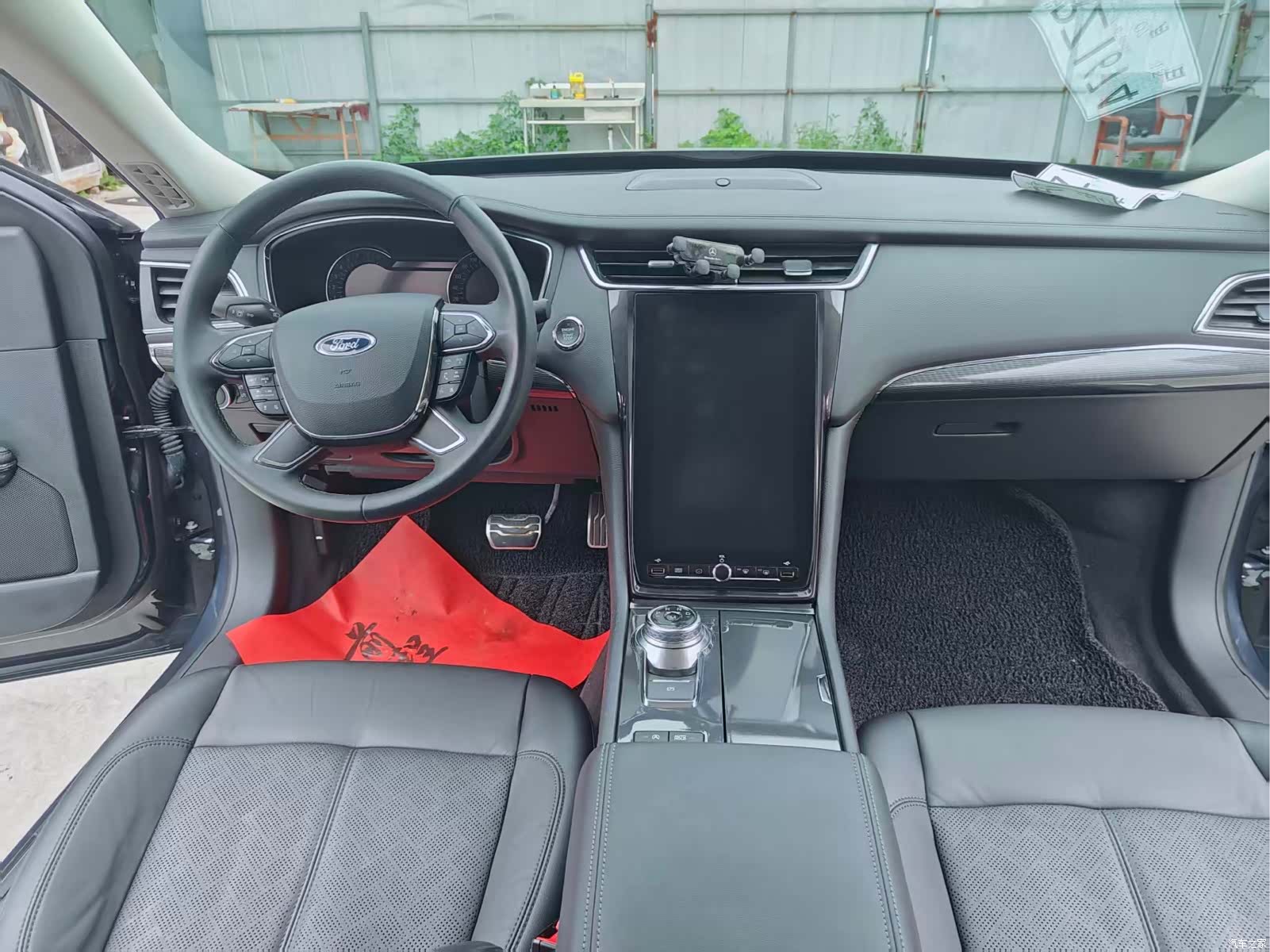 Ford Taurus, 2021 14