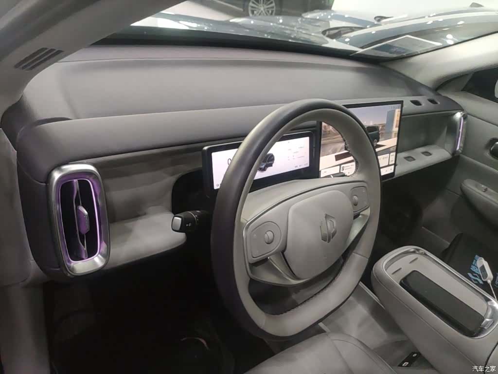 Leapmotor B10, 2025 10