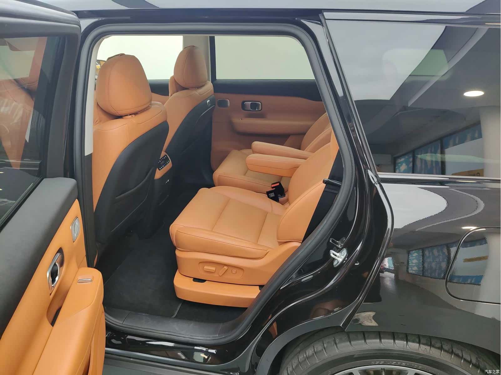 Leapmotor C16, 2025 10