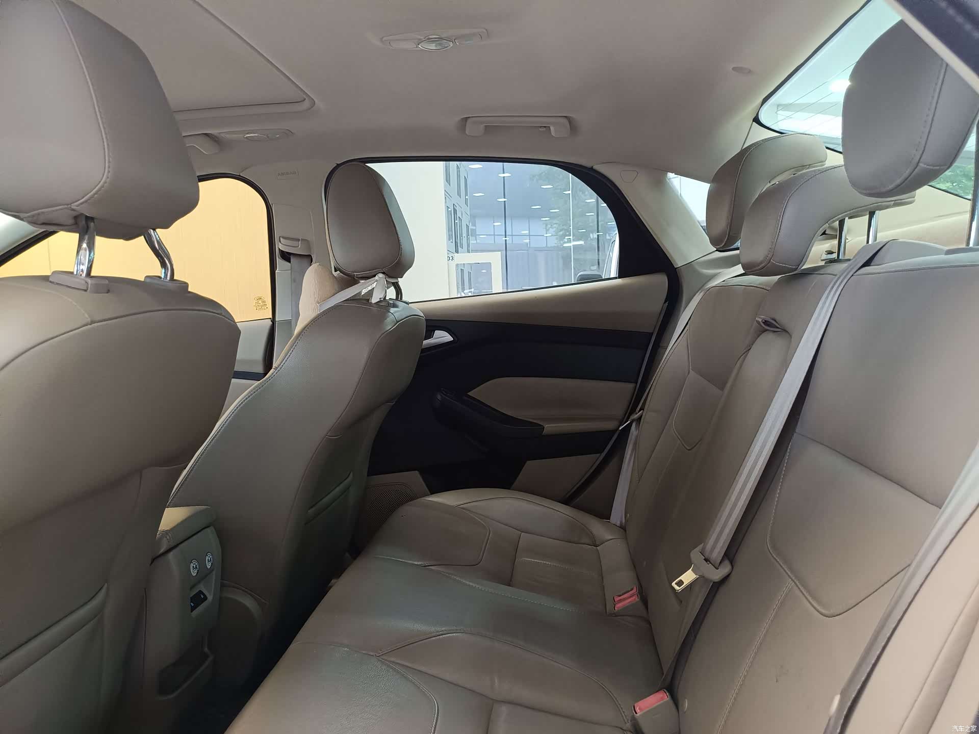 Ford Focus, 2016 22
