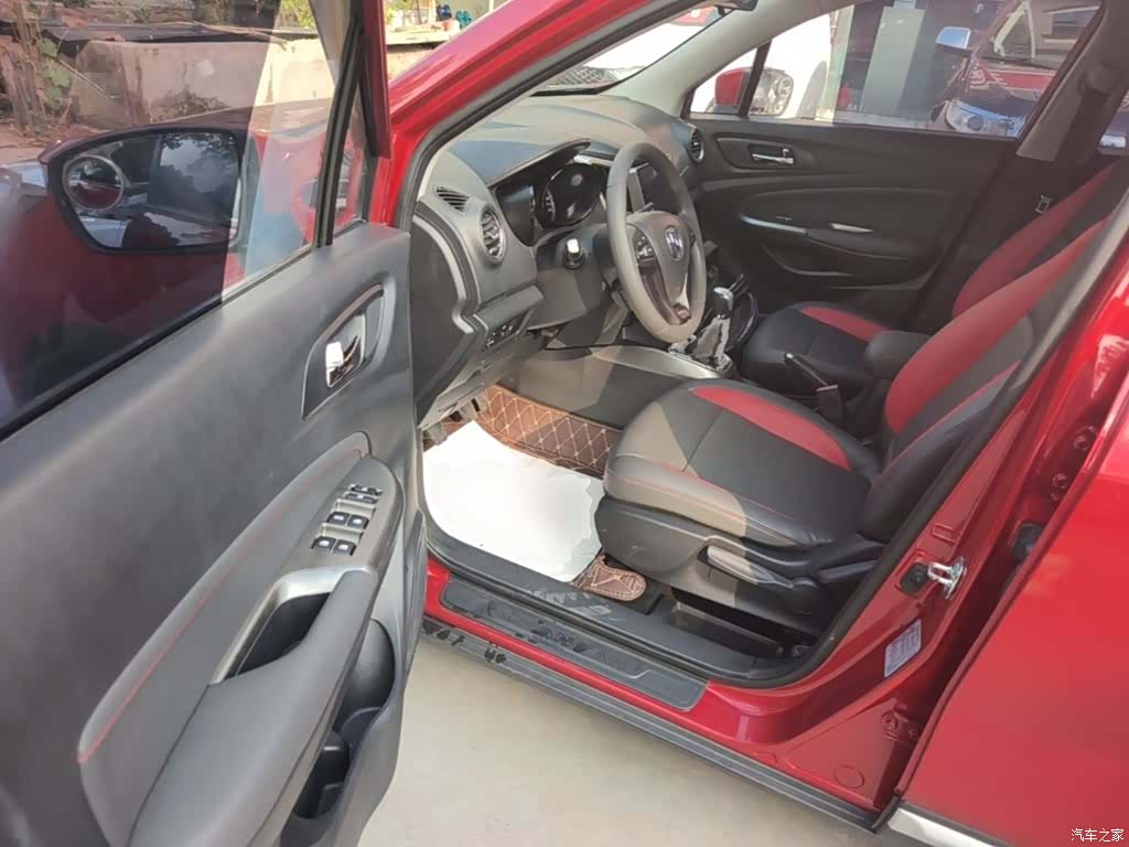 Changan CS15, 2018 16