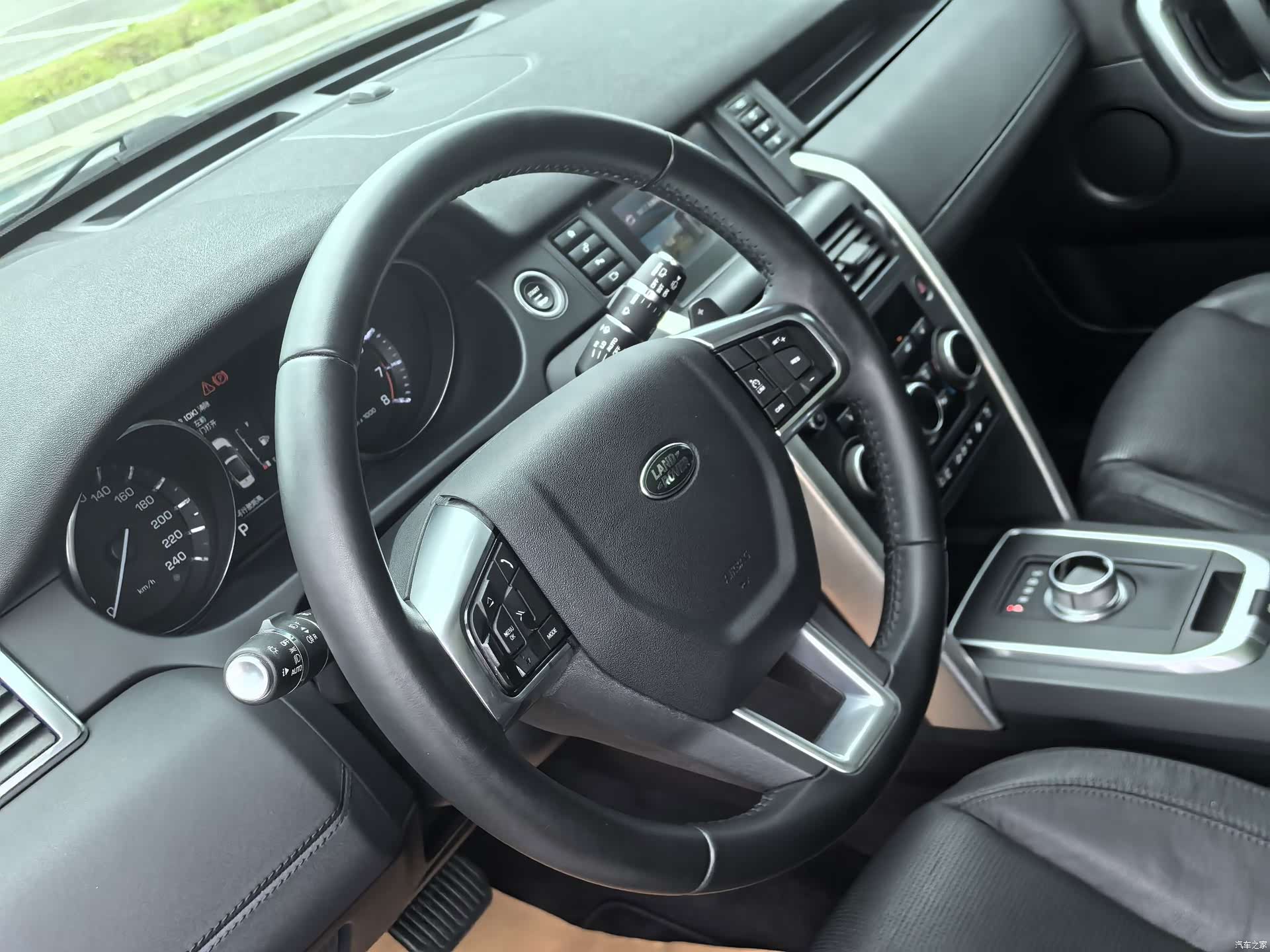 Land Rover Discovery, 2016 все фото