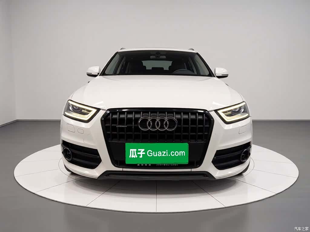 Audi Q3, 2014 24