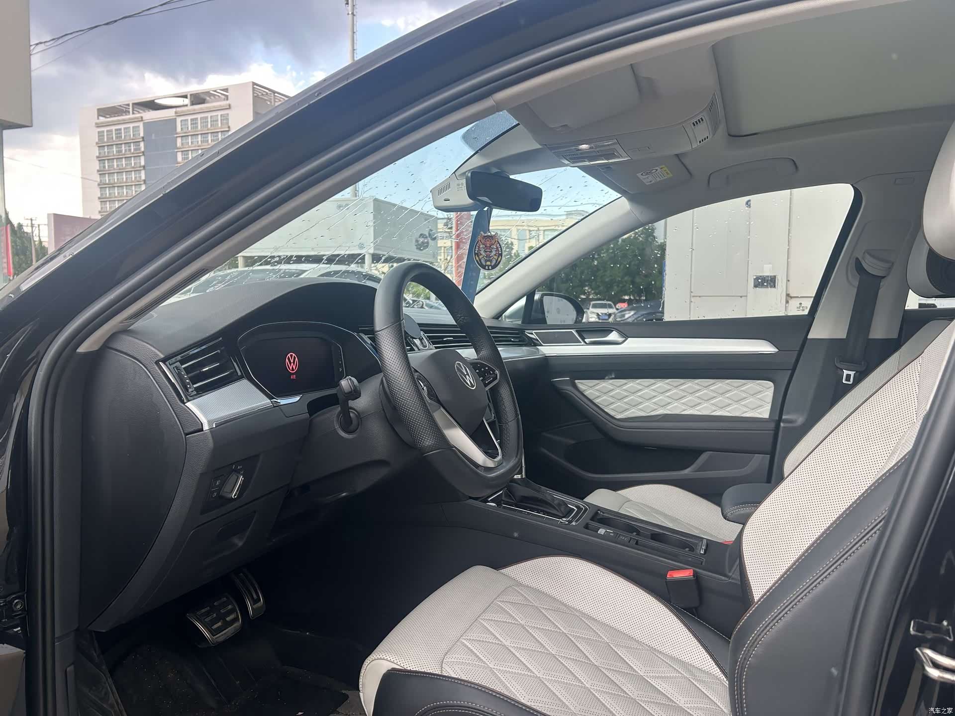 Volkswagen Magotan, 2025 все фото