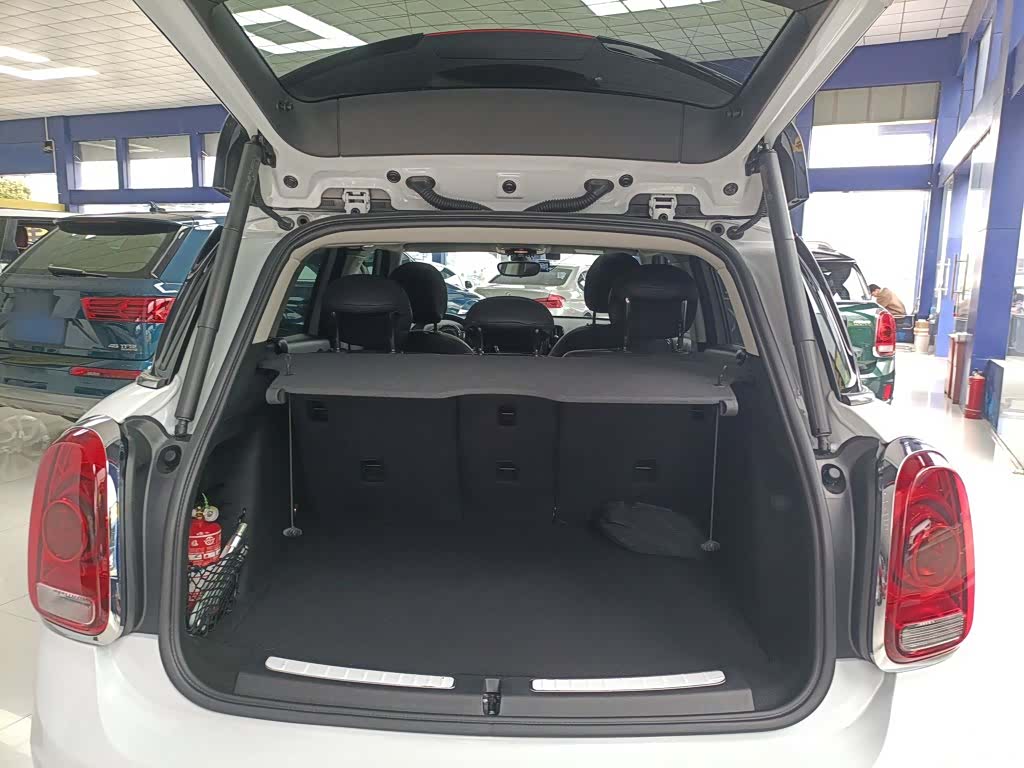 Mini Countryman, 2019 14