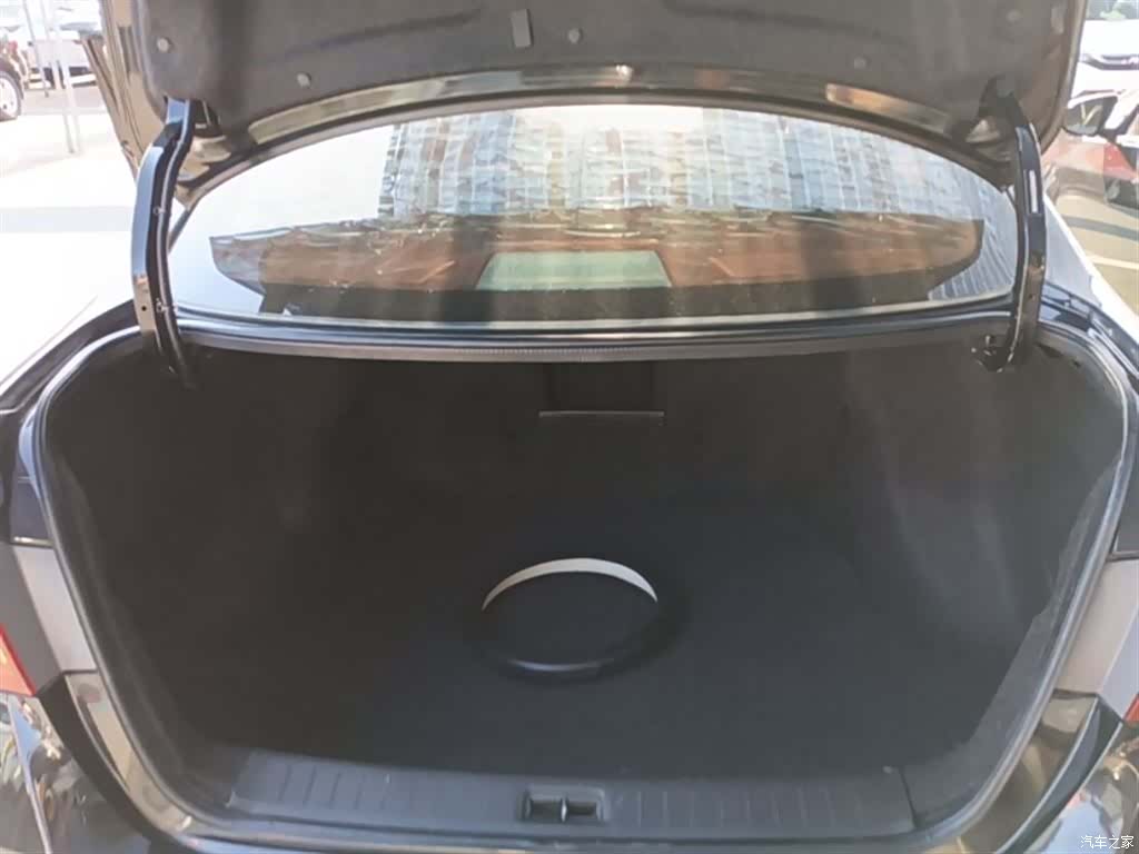 Nissan Sylphy, 2018 19