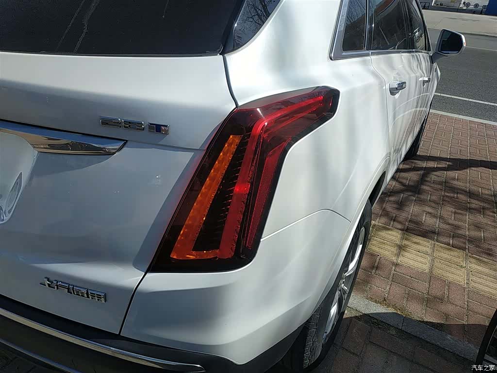 Cadillac XT5, 2022 8