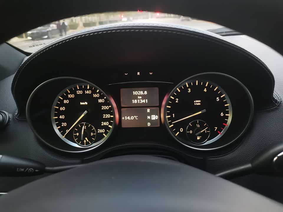 Mercedes-Benz M class