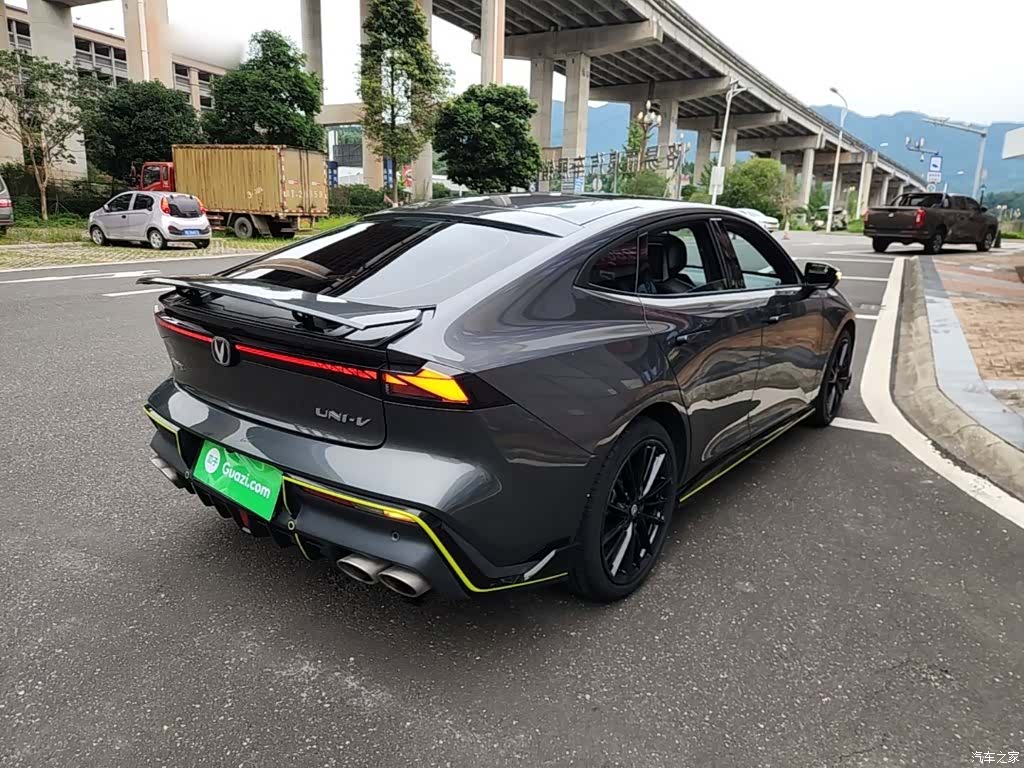 Changan UNI-V, 2022 7