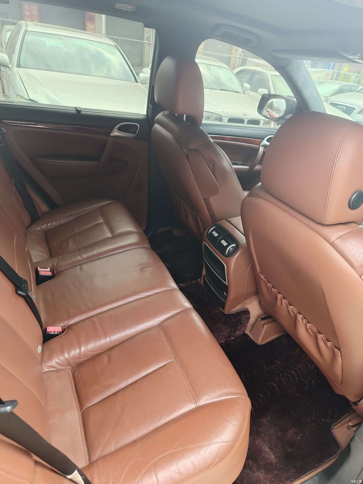 Porsche Cayenne, 2010 44