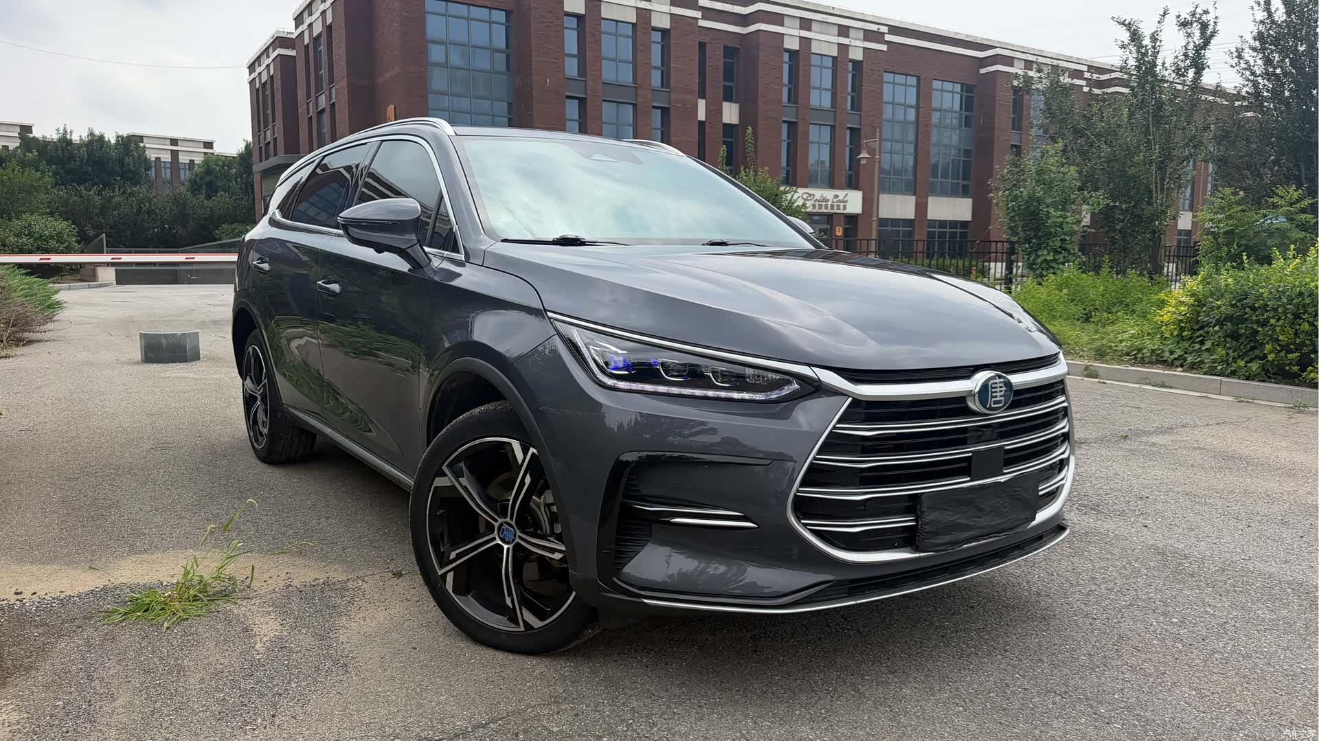 BYD Tang, 2022 3