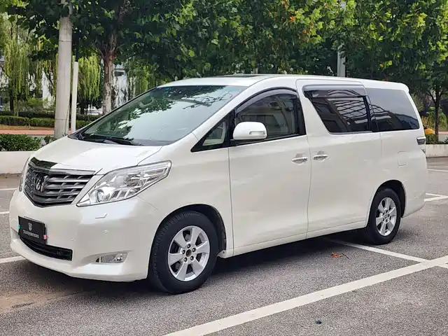 Toyota Alphard 2011 — купить из Китая под заказ