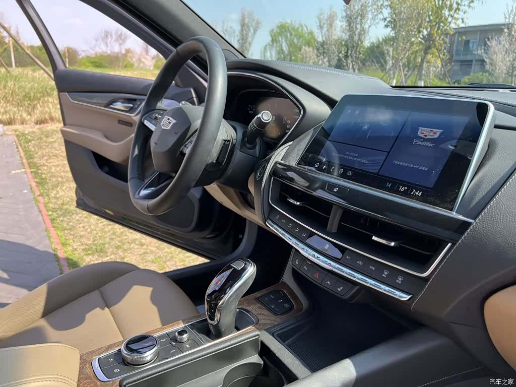 Cadillac CT5, 2024 20