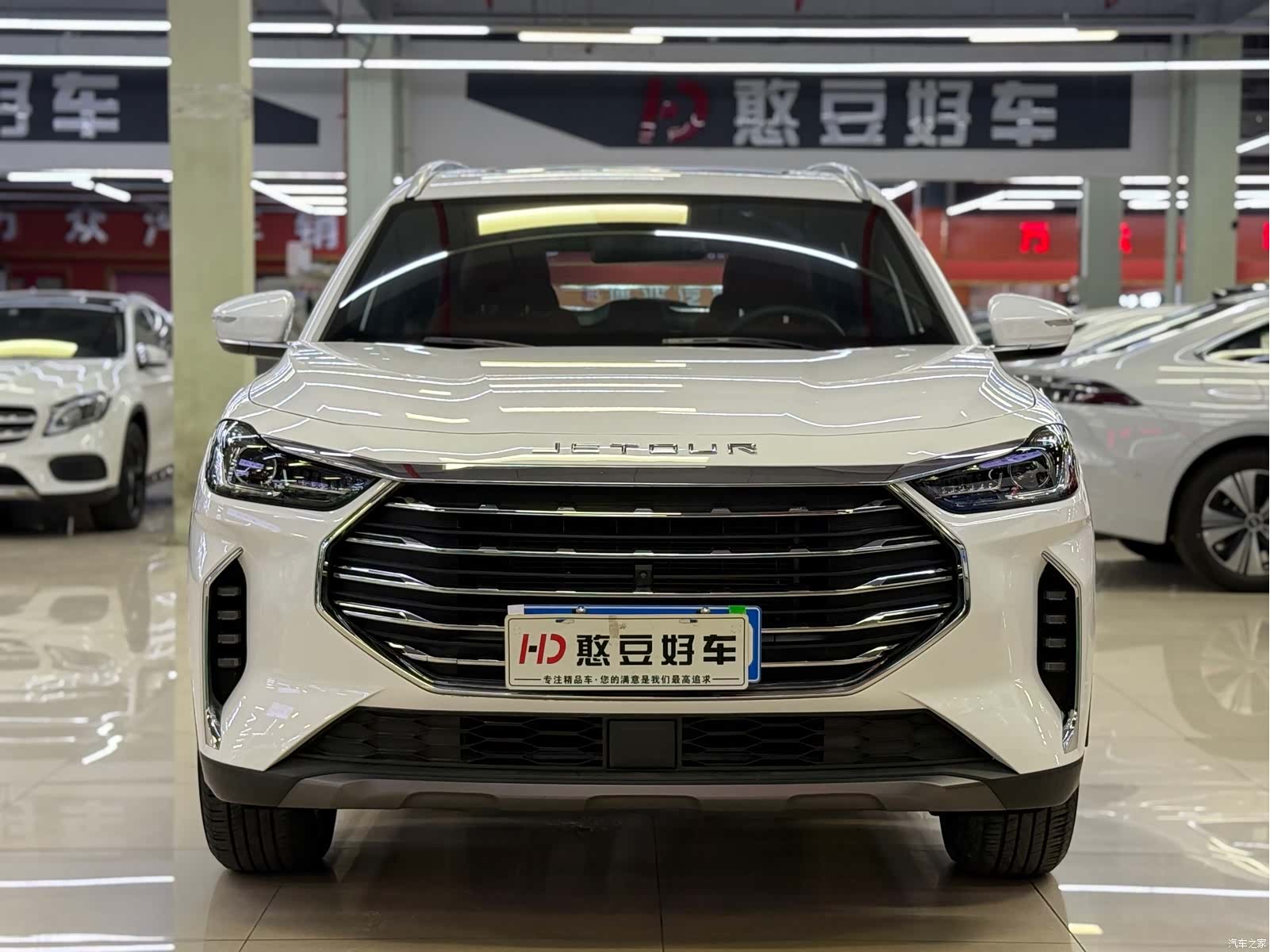 Jetour X70, 2022 4