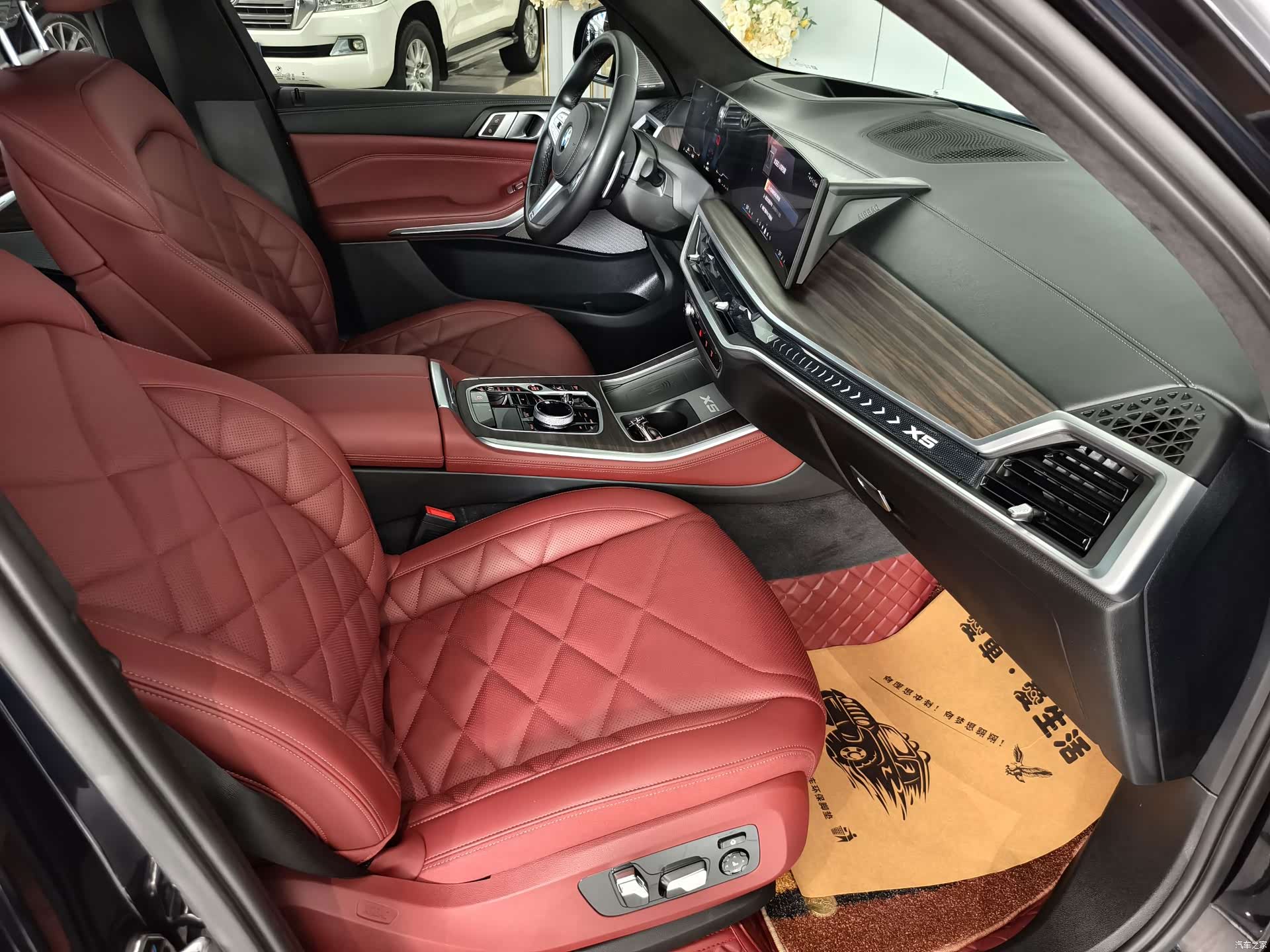 BMW X5, 2024 6