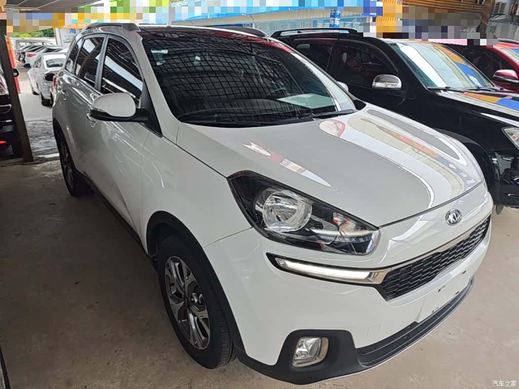 Kia KX3, 2015 4