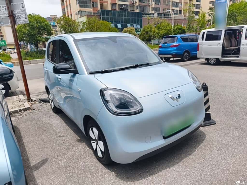 Wuling MINIEV, 2025 4