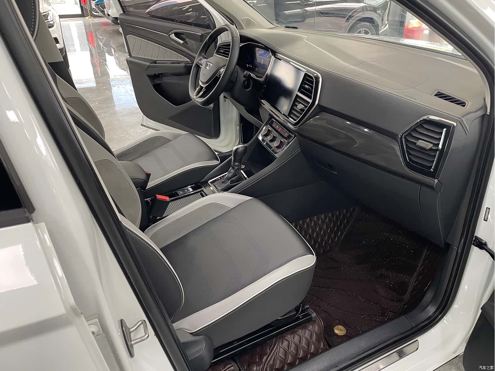 Volkswagen VS7, 2022 7