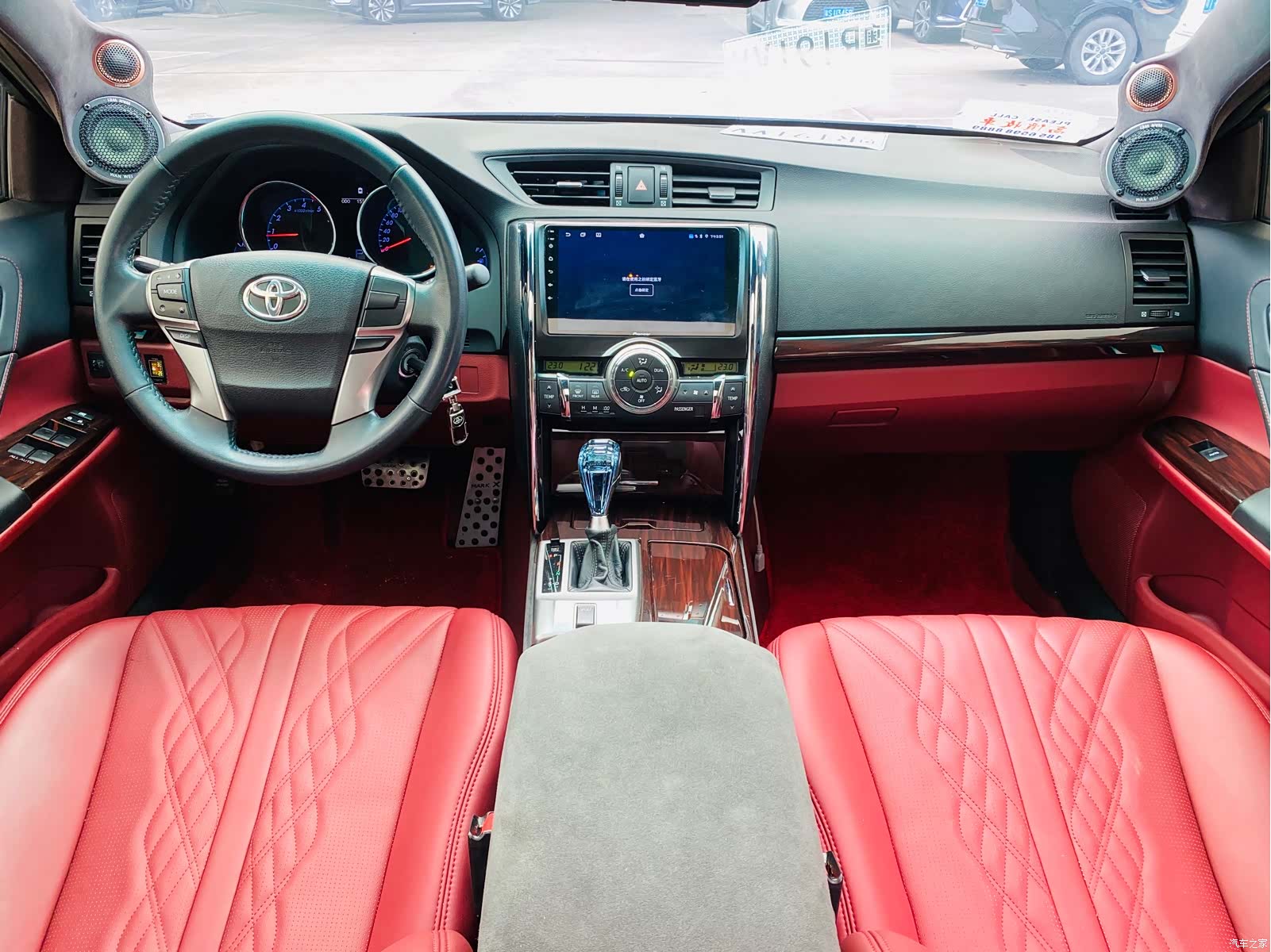 Toyota 2.5V, 2011 11