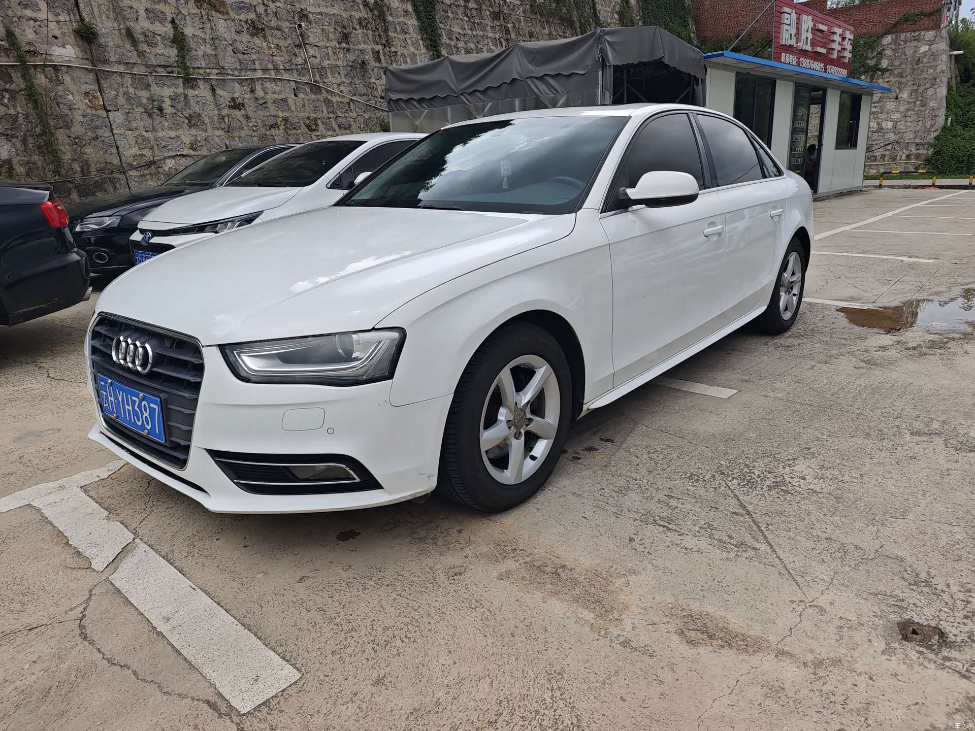 Audi A4L, 2014 1